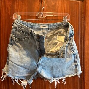 Wrangler Light Wash Frayed Hem Denim Shorts